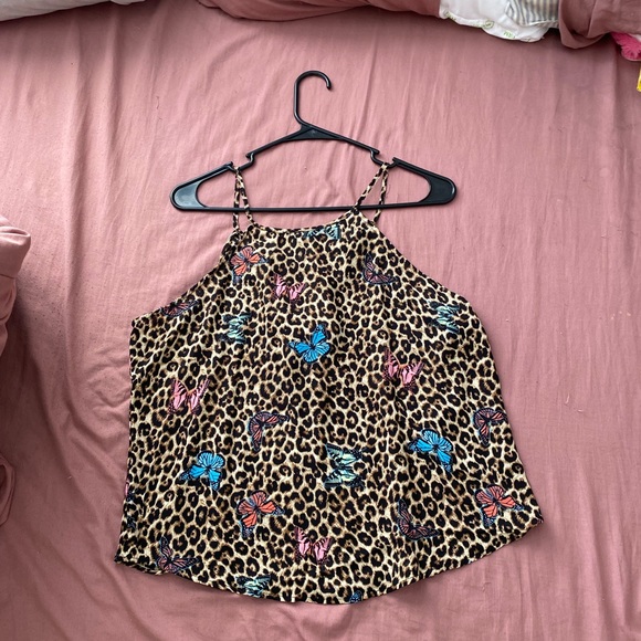 BNWT Leopard Butteryfly Blouse - Picture 2 of 3